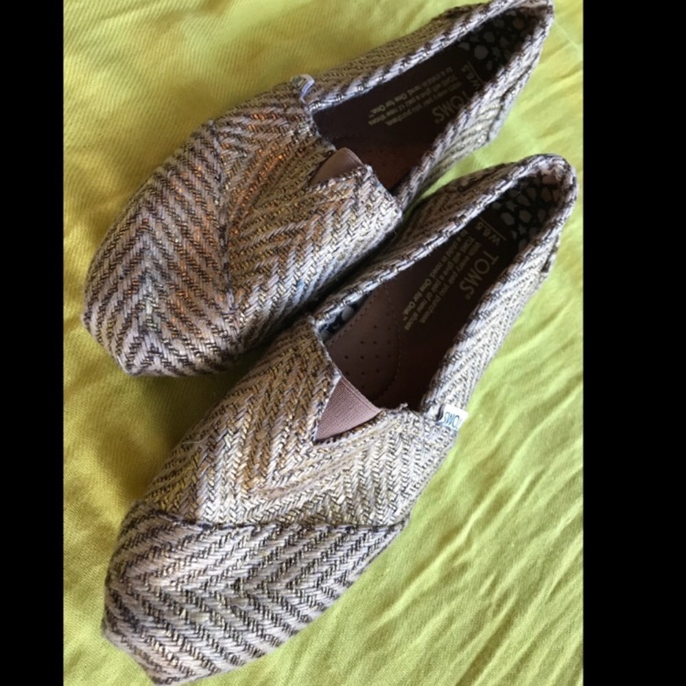 Toms 6,5 - Picture 2 of 4